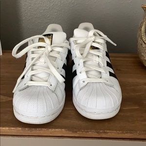 Adidas superstar shoes